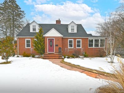 1 Central Street, Greenlawn, NY, 11740