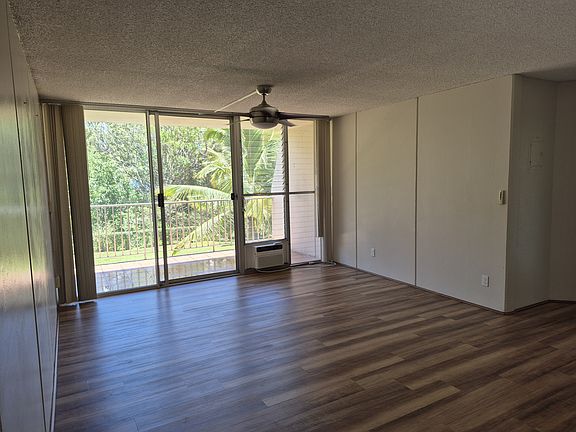 4th image of 95-2035 Waikalani Pl