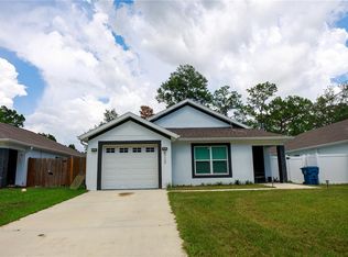 5112 Pacific Ave, Weeki Wachee, FL 34607