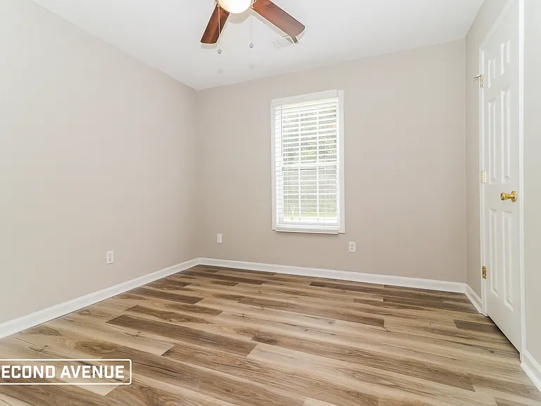 905 Woodwind Dr — Photo 9