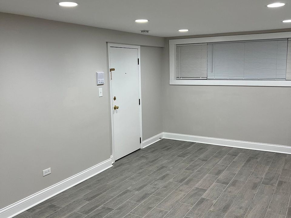 Living Room / Dining Room