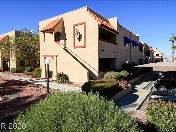 3rd image of 4271 Sanderling Cir Unit 142