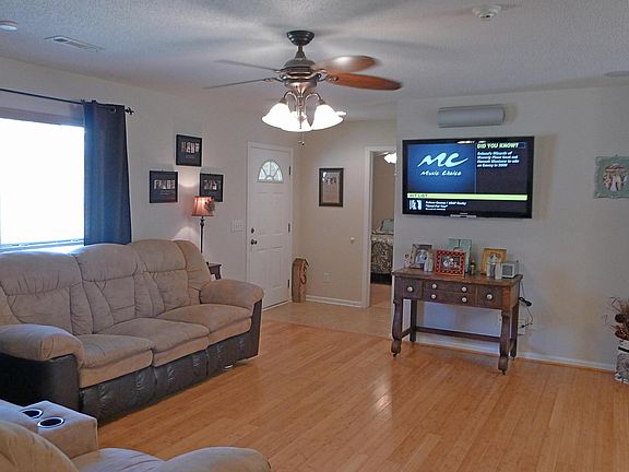 2nd image of 60 Driftwood Dr