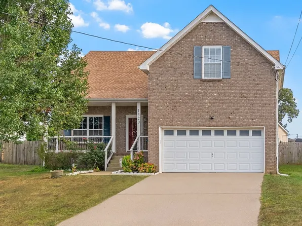 1320 Sunfield Dr, Clarksville, TN 37042