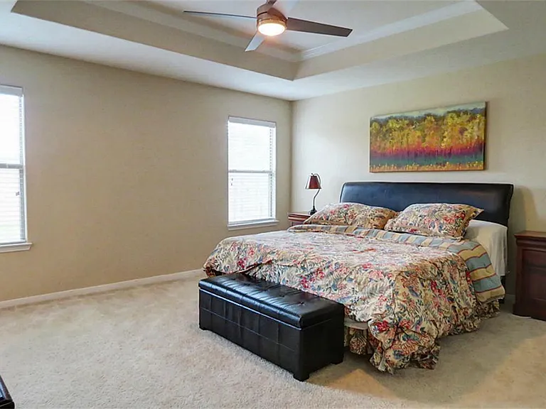 9115 Summer Valley Ln — Photo 22