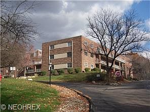 1st image of 6000 Nob Hill Dr #F302