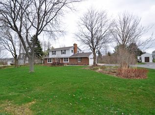 10725 Tyler Rd, Pleasant Prairie, WI 53158