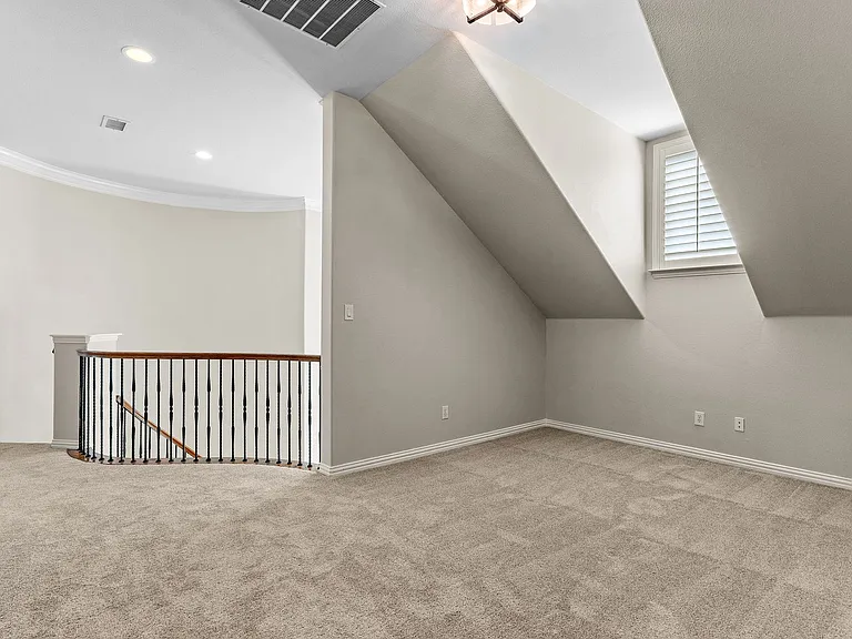 4542 Carraway Dr — Photo 36