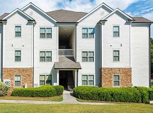 51 Paces Pkwy #201, Woodstock, GA 30189