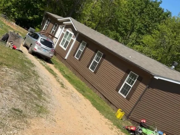 150 Guy Ln, Fort Gay, WV 25514