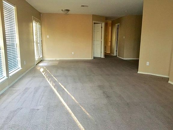 3rd image of 6917 N Kelley Ave
