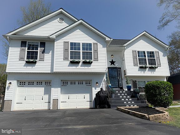 2nd image of 35520 Golf Course Dr