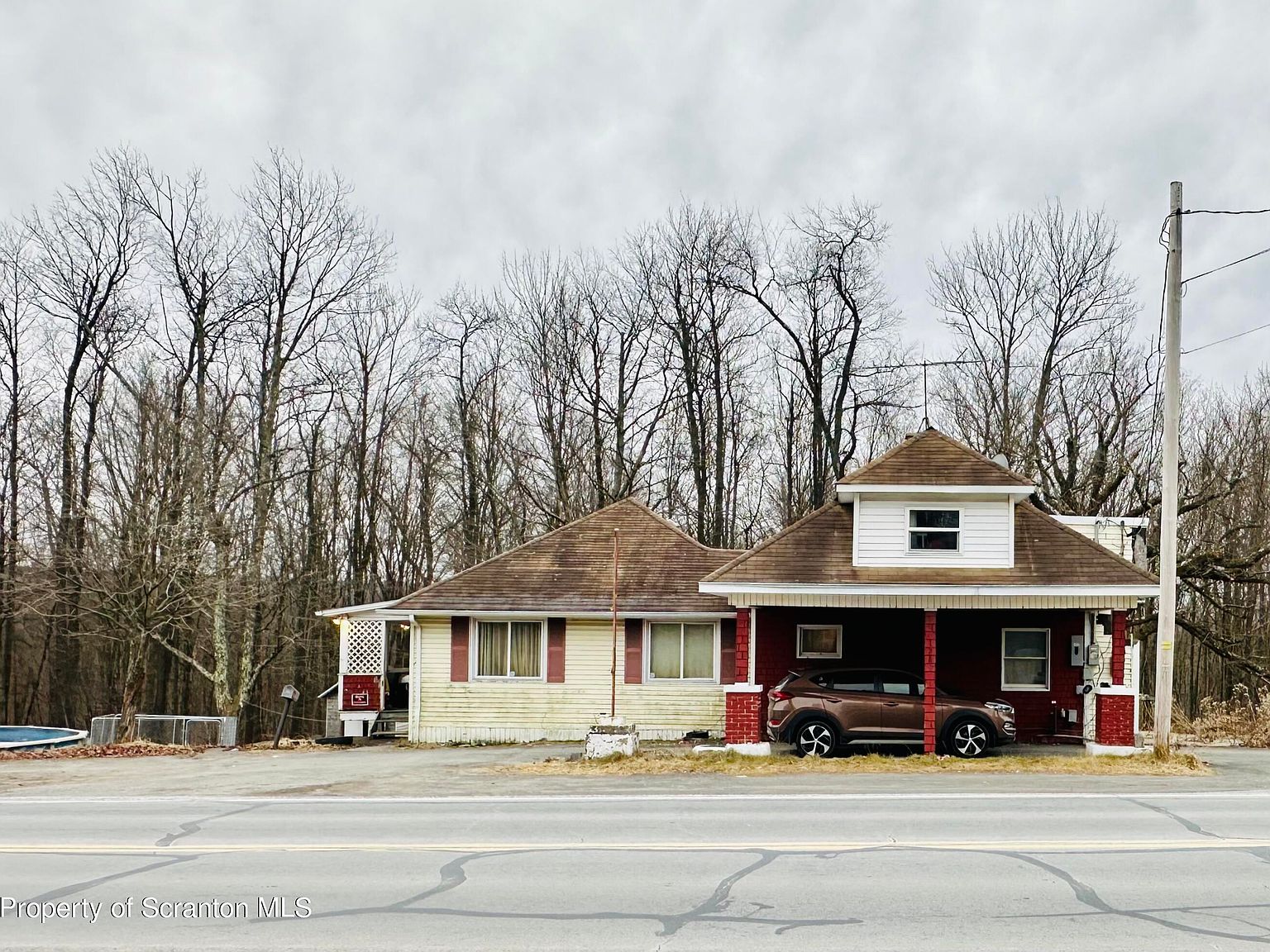 210 Main St, Vandling, PA 18421 Zillow