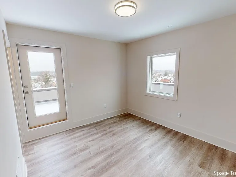 917 Sheridan St NW #2 — Photo 7