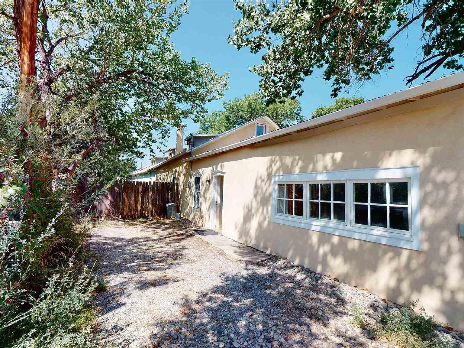 29 Plaza Del Cerro, Chimayo, NM 87522 Zillow