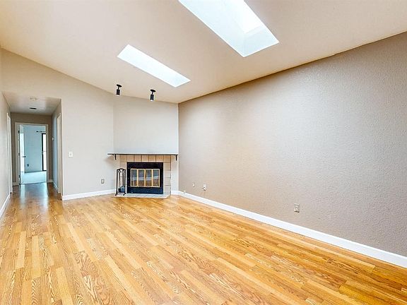 2nd image of 1028 Rubicon Way
