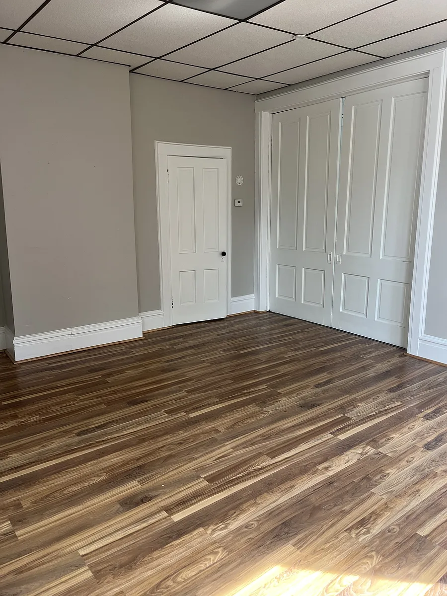 Building Photo - 315 N 4th St #1