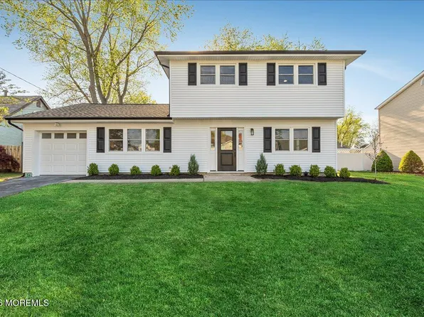 54 Cresci Boulevard, Hazlet, NJ 07730