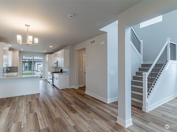 4th image of 15254 208th (Lot 294) Avenue Ct E
