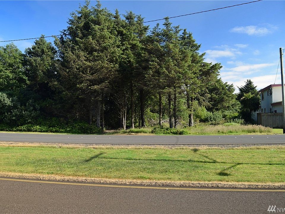 1st image of 880 Ocean Shores Blvd NW