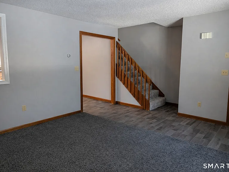 254 Chestnut Hill Rd #A — Photo 10