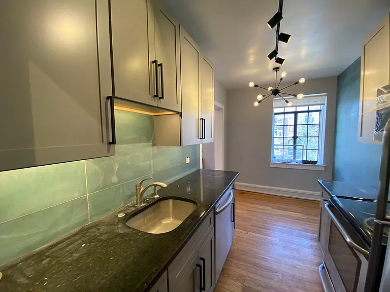 1212 Delaware Ave #B6 — Photo 5