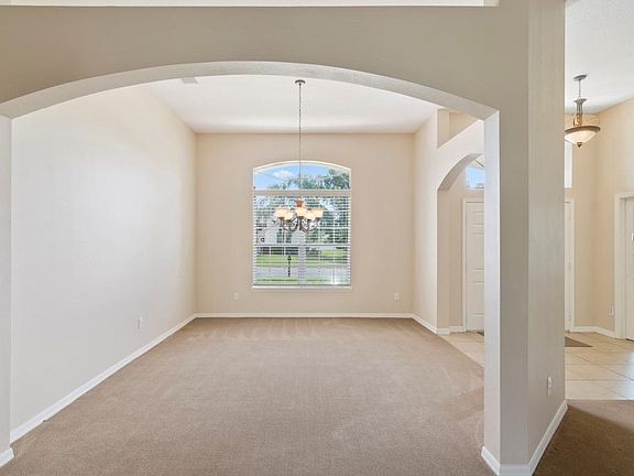 4th image of 365 Osprey Lakes Cir