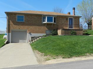 133 3rd St, West View, PA 15229