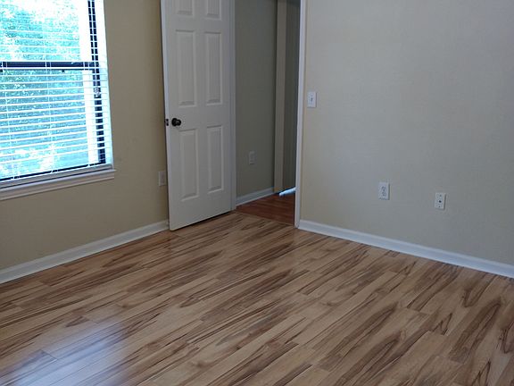 5th image of 2160 Chianti Pl Unit 112