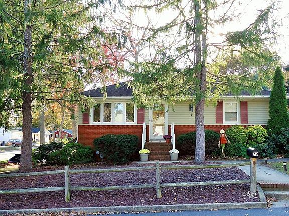 2nd image of 79 Bowline St