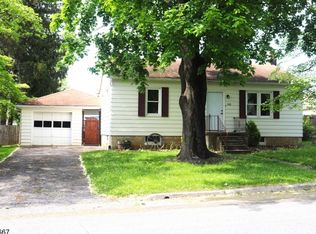 515 Lynda Rd, Phillipsburg, NJ 08865