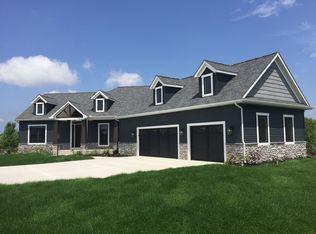 30951 Chadwick Dr, Granger, IN 46530