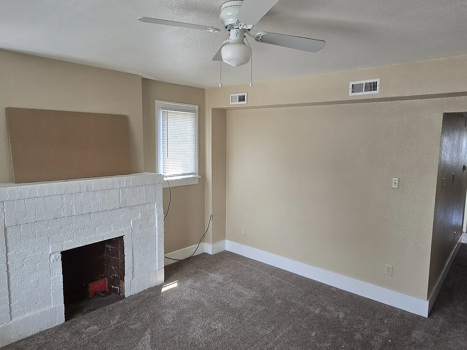 E 6th St, Pueblo — Photo 4