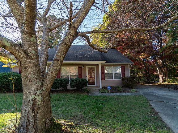 4th image of 3923 Woodberry Lake Dr