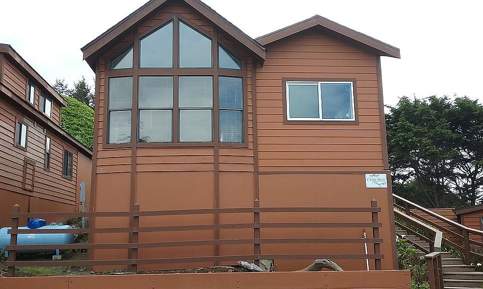 1st image of 16800 Highway 101 N #20