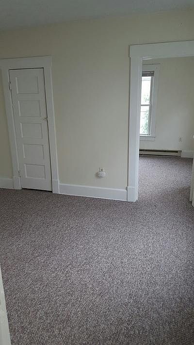 2nd image of 347 Kingwood St