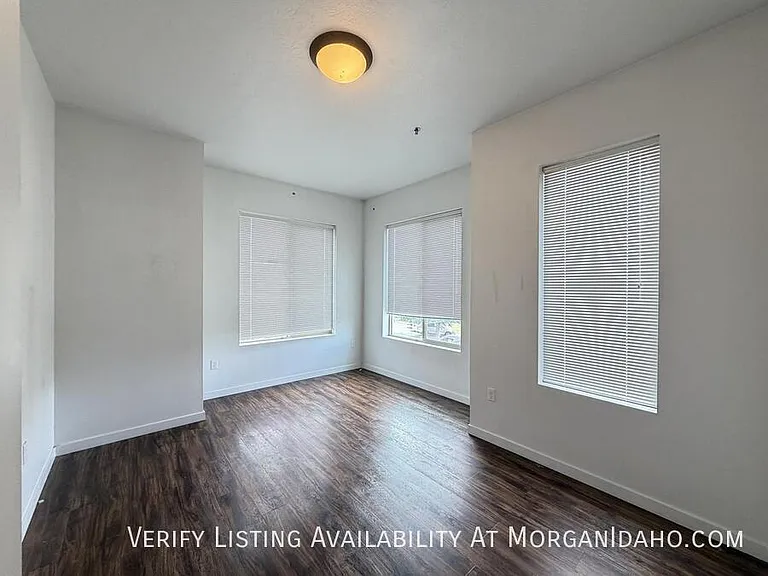 3724 S Eckert Rd #201 — Photo 6