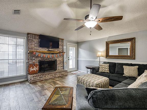 4th image of 100 Pueblo Dr