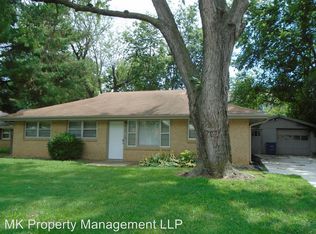 2209 Todd Rd, Manhattan, KS 66502