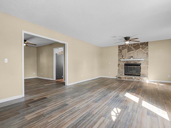 4th image of 4062 Platt Springs Rd