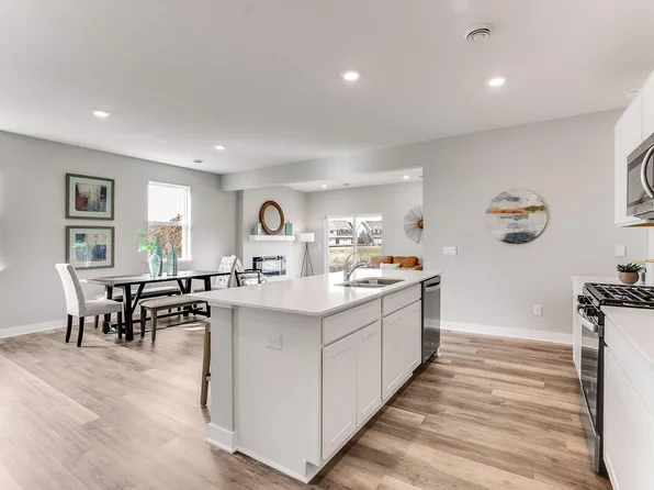 12569 Marshview Dr, Rogers, MN 55374