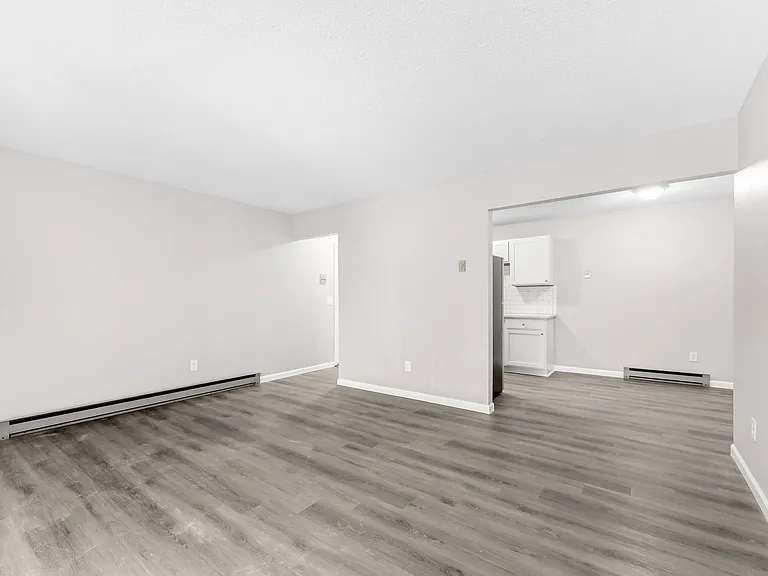 Walnut Woods Apartments — Photo 46