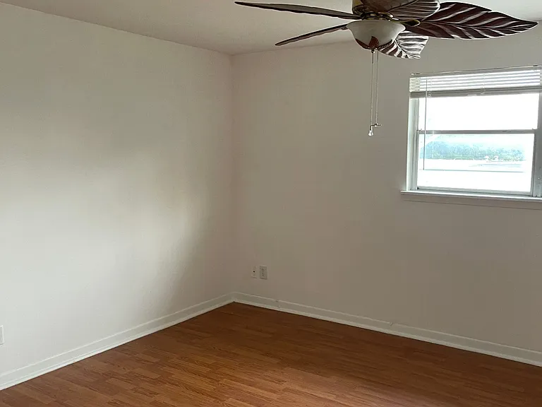 1159 Garraty Rd #1 — Photo 8