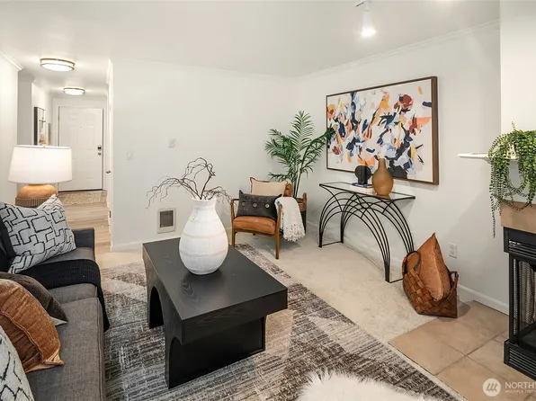 11114 NE 125th Lane #G227, Kirkland, WA 98034