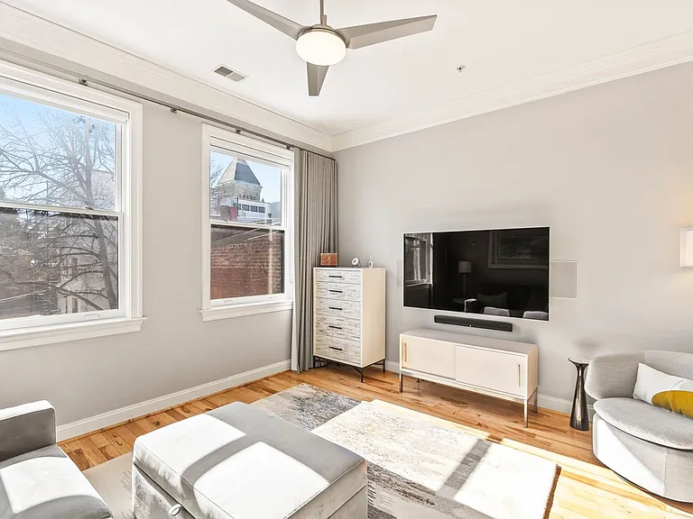 1224 R St NW #2 — Photo 18