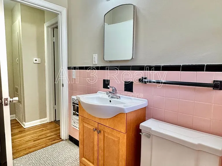 804 Hillman St — Photo 29