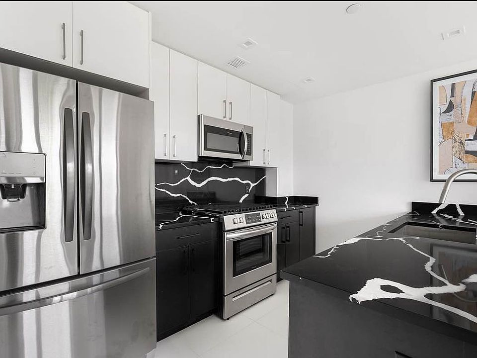 1st image of 3128 Henry Hudson Pkwy E #501