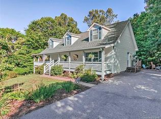 109 Hoosier Ct, Lake Junaluska, NC 28745
