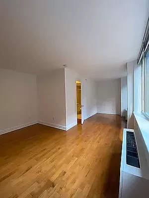 Rented by Park River | media 4