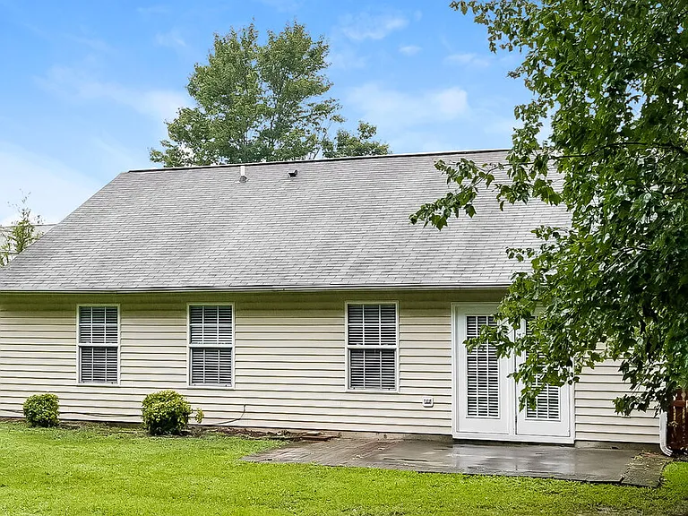 3810 Tyler Bluff Ln — Photo 16